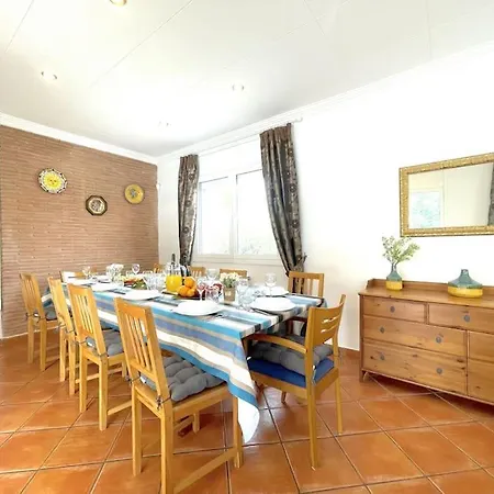 Arenda Mara Con Piscina Privada Jardin *