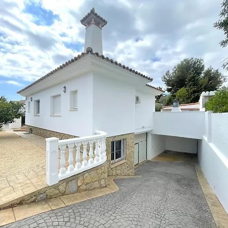 Arenda Mara Con Piscina Privada Jardin Villa